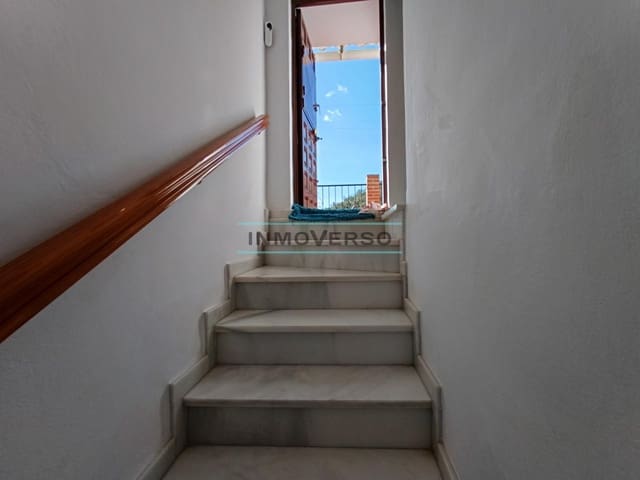 4 makuuhuone Omakotitalo myytävänä paikassa Vélez-Málaga - 146 000 € (Ref: 8705206)