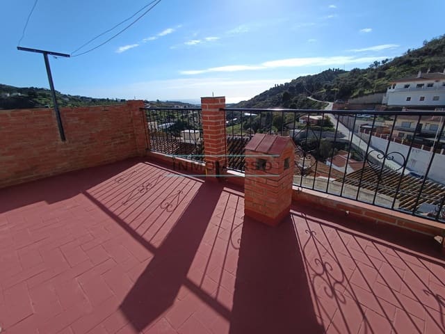 4 makuuhuone Omakotitalo myytävänä paikassa Vélez-Málaga - 146 000 € (Ref: 8705206)