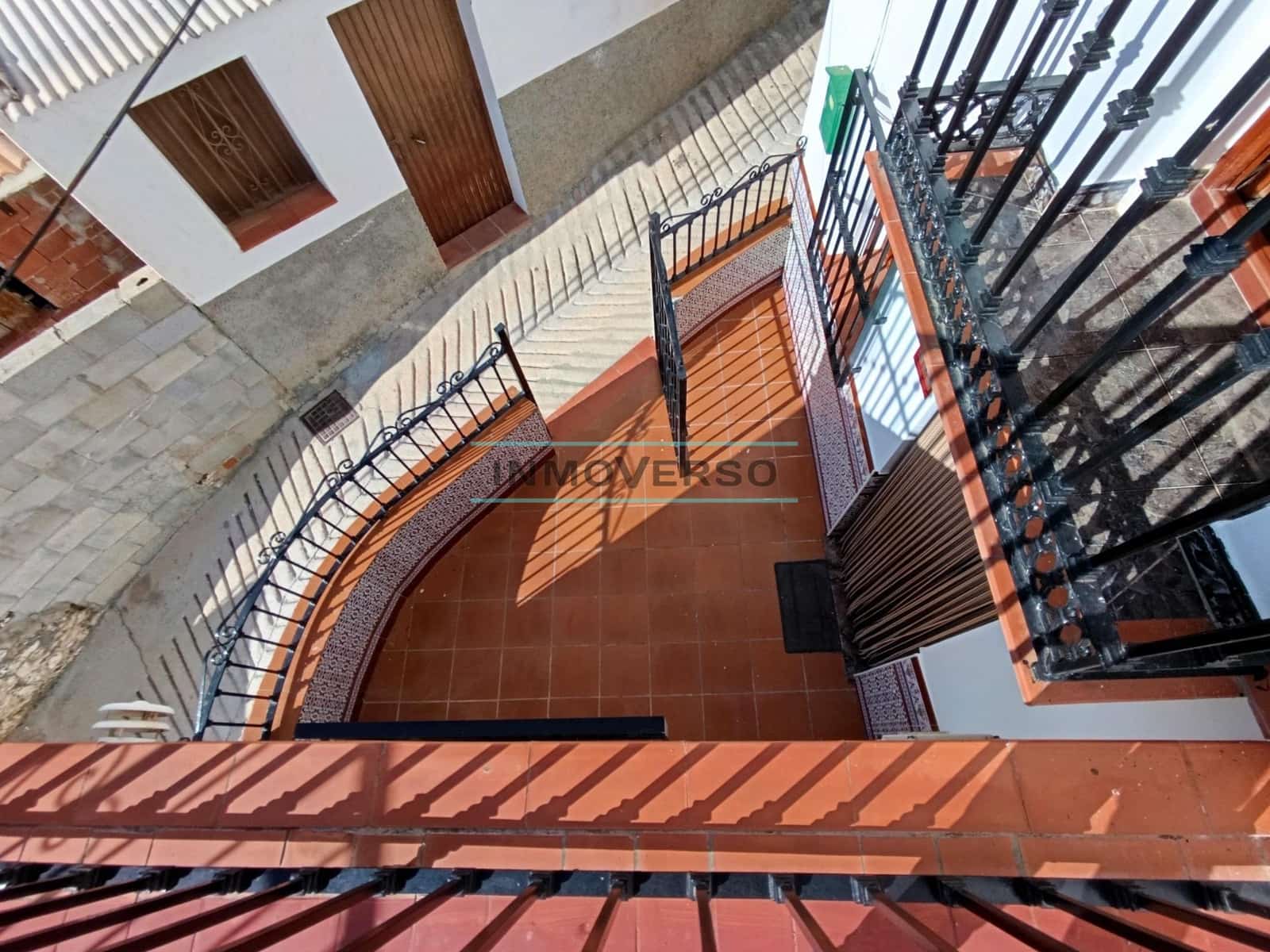 4 makuuhuone Omakotitalo myytävänä paikassa Velez-Malaga - 146 000 € (Ref: 8705206)