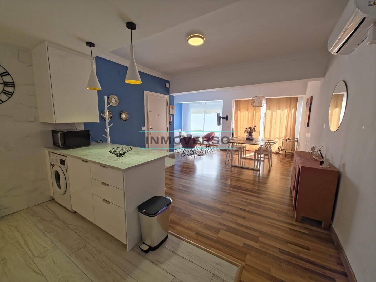 2 soveværelse Lejlighed til salg i Malaga by - € 350.000 (Ref: 8781669)