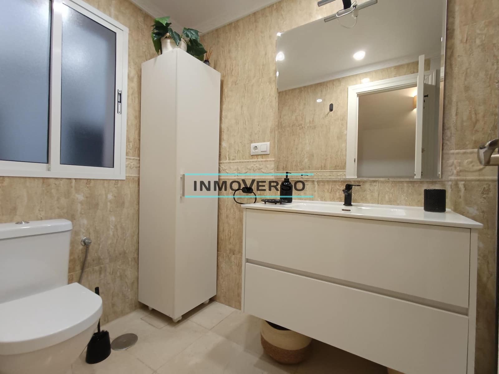 2 soveværelse Lejlighed til salg i Malaga by - € 350.000 (Ref: 8781669)