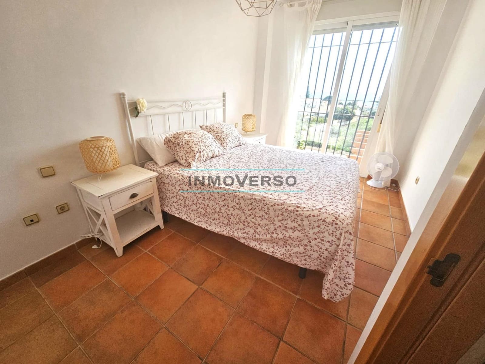 3 soveværelse Rækkehus til salg i Torre de Benagalbon med swimmingpool - € 578.500 (Ref: 8869766)