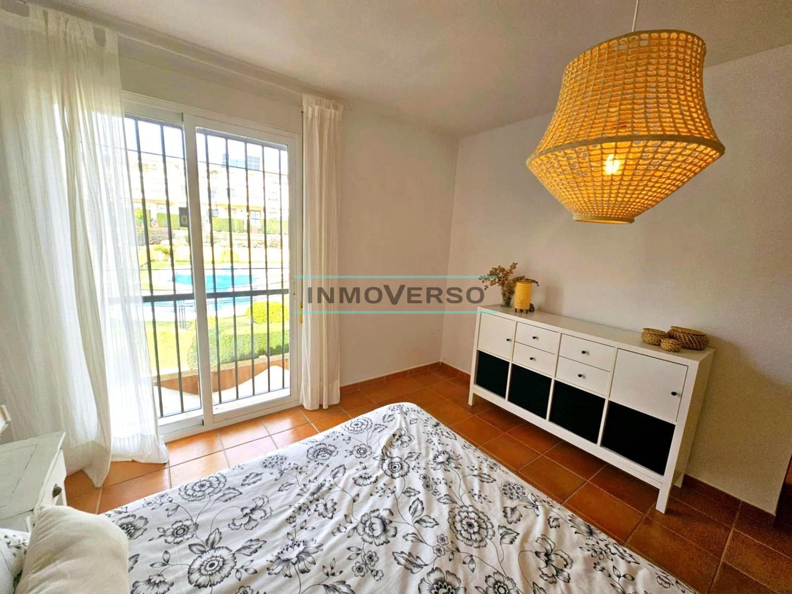 3 soveværelse Rækkehus til salg i Torre de Benagalbon med swimmingpool - € 578.500 (Ref: 8869766)