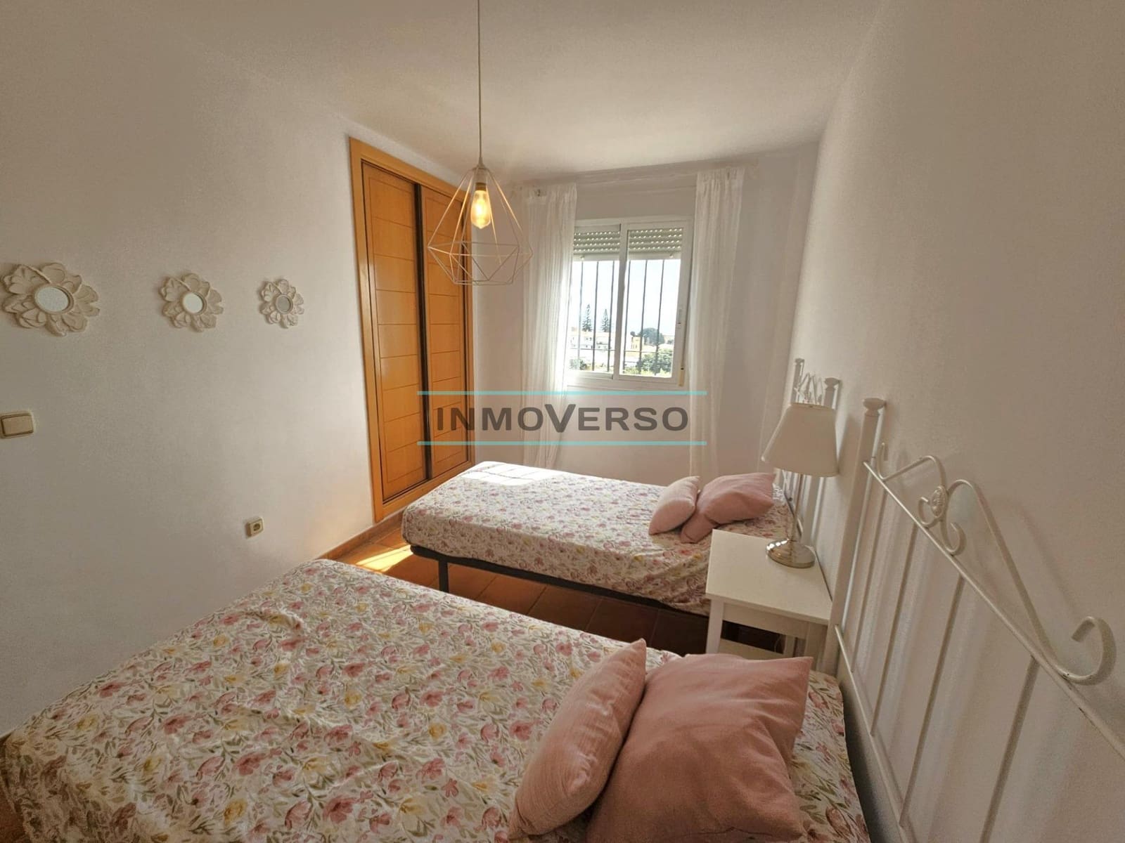 3 soveværelse Rækkehus til salg i Torre de Benagalbon med swimmingpool - € 578.500 (Ref: 8869766)