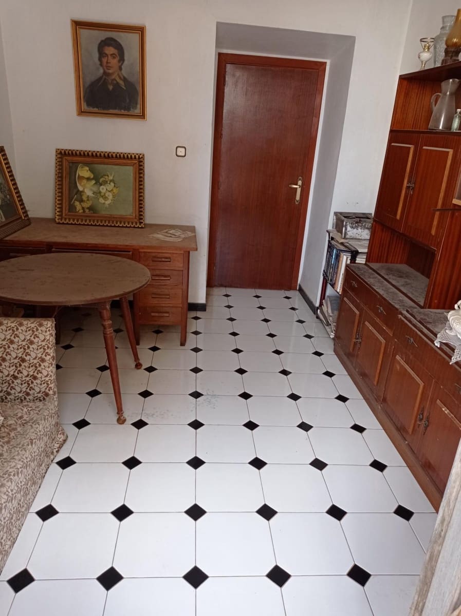 5 soveværelse Finca/Landehus til salg i Teba med garage - € 139.000 (Ref: 8923776)