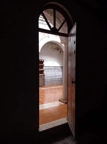 5 slaapkamer Finca/Landhuis te koop in Teba met garage - € 139.000 (Ref: 8923776)