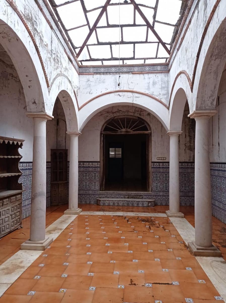 5 soveværelse Finca/Landehus til salg i Teba med garage - € 139.000 (Ref: 8923776)