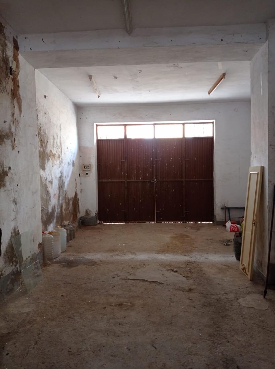 5 soveværelse Finca/Landehus til salg i Teba med garage - € 139.000 (Ref: 8923776)