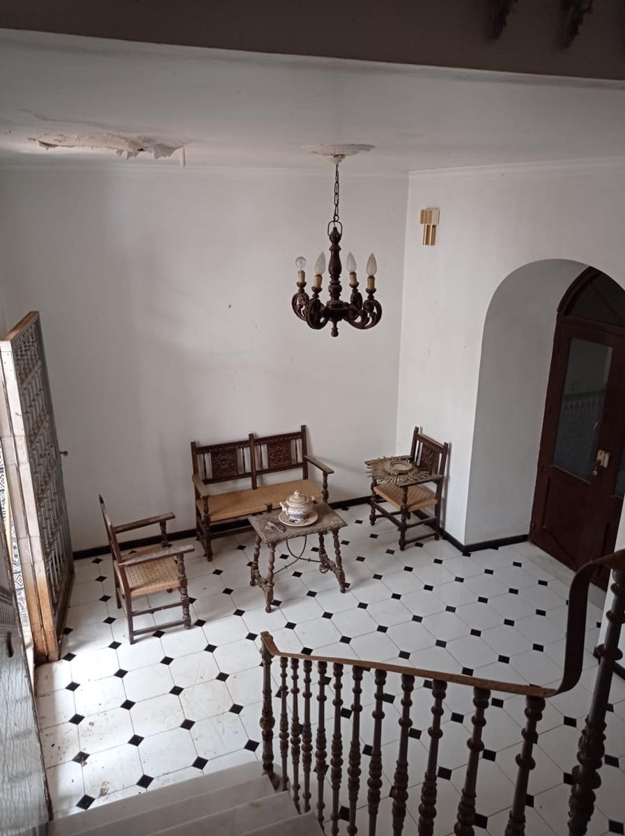 5 soveværelse Finca/Landehus til salg i Teba med garage - € 139.000 (Ref: 8923776)