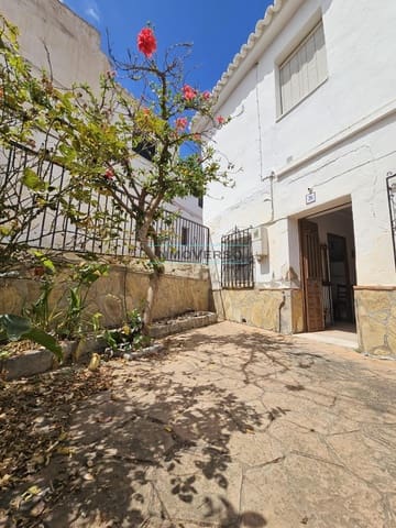 4 slaapkamer Huis te koop in Los Romanes, Viñuela - € 69.000 (Ref: 9012444)