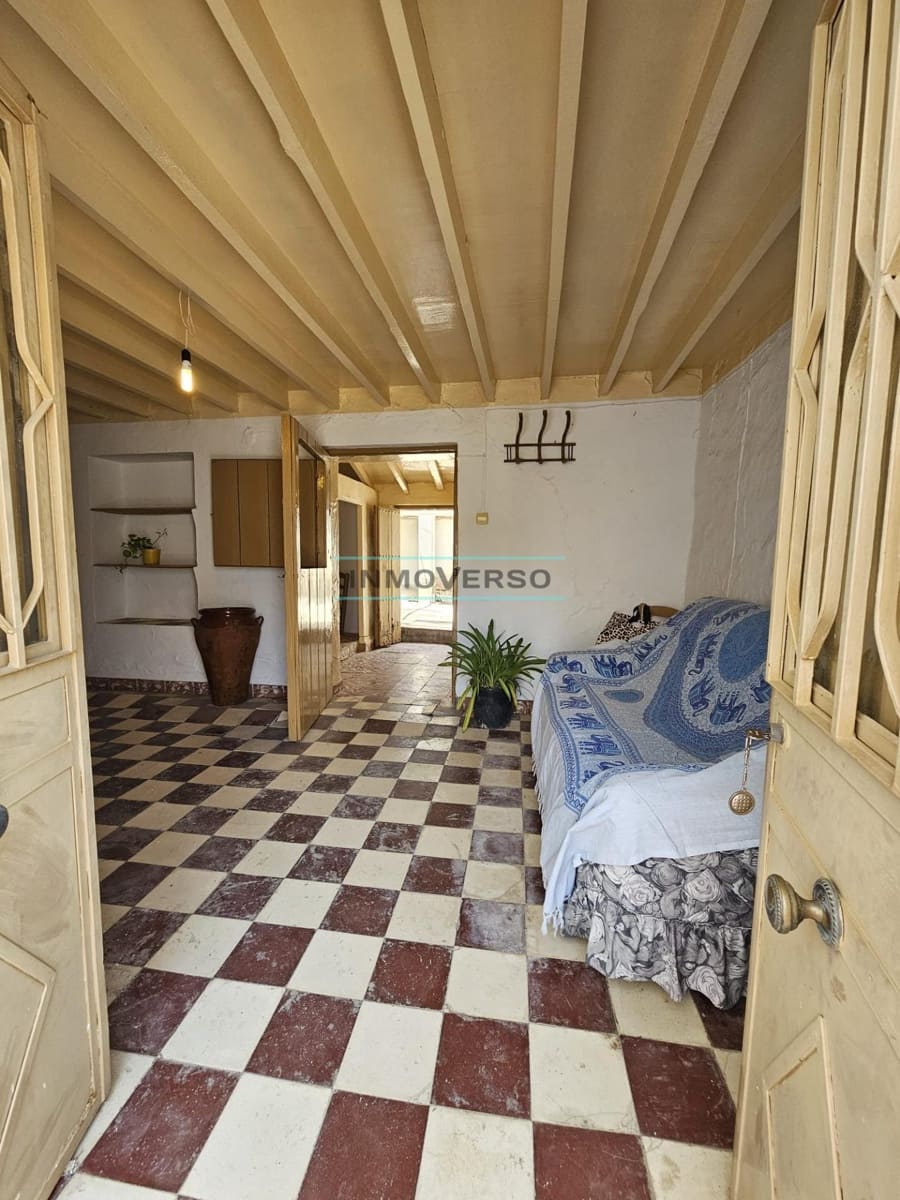 3 bedroom Townhouse for sale in Vinuela - € 86,000 (Ref: 9050950)