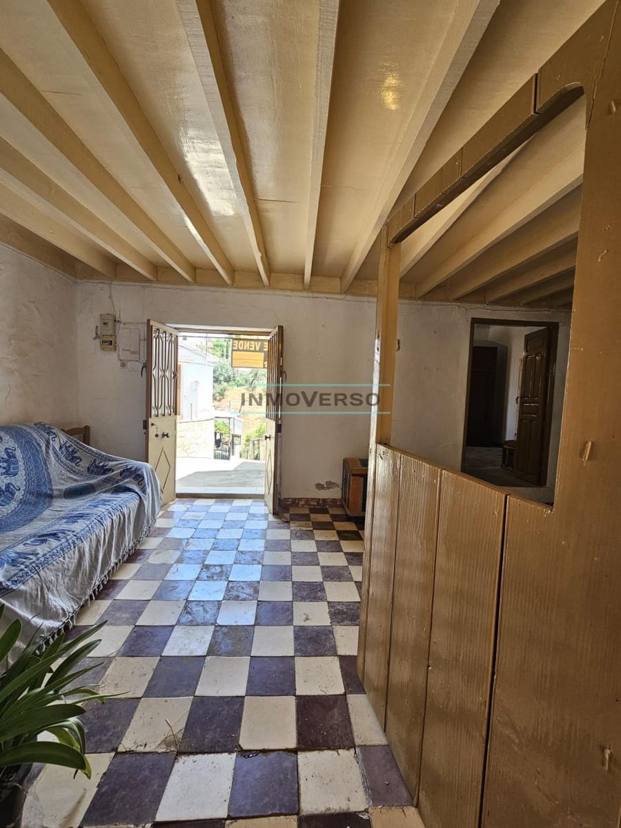 3 bedroom Townhouse for sale in Vinuela - € 86,000 (Ref: 9050950)