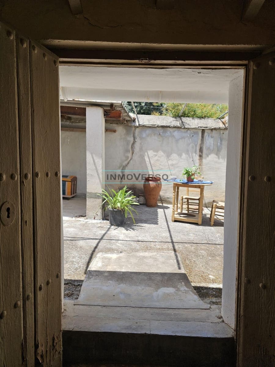 3 bedroom Townhouse for sale in Vinuela - € 86,000 (Ref: 9050950)