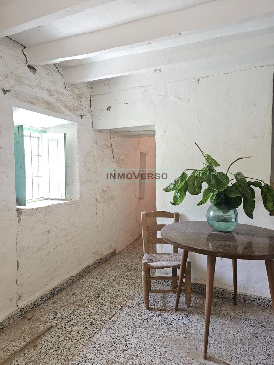 Ruin til salg i Vinuela - € 93.000 (Ref: 9060990)