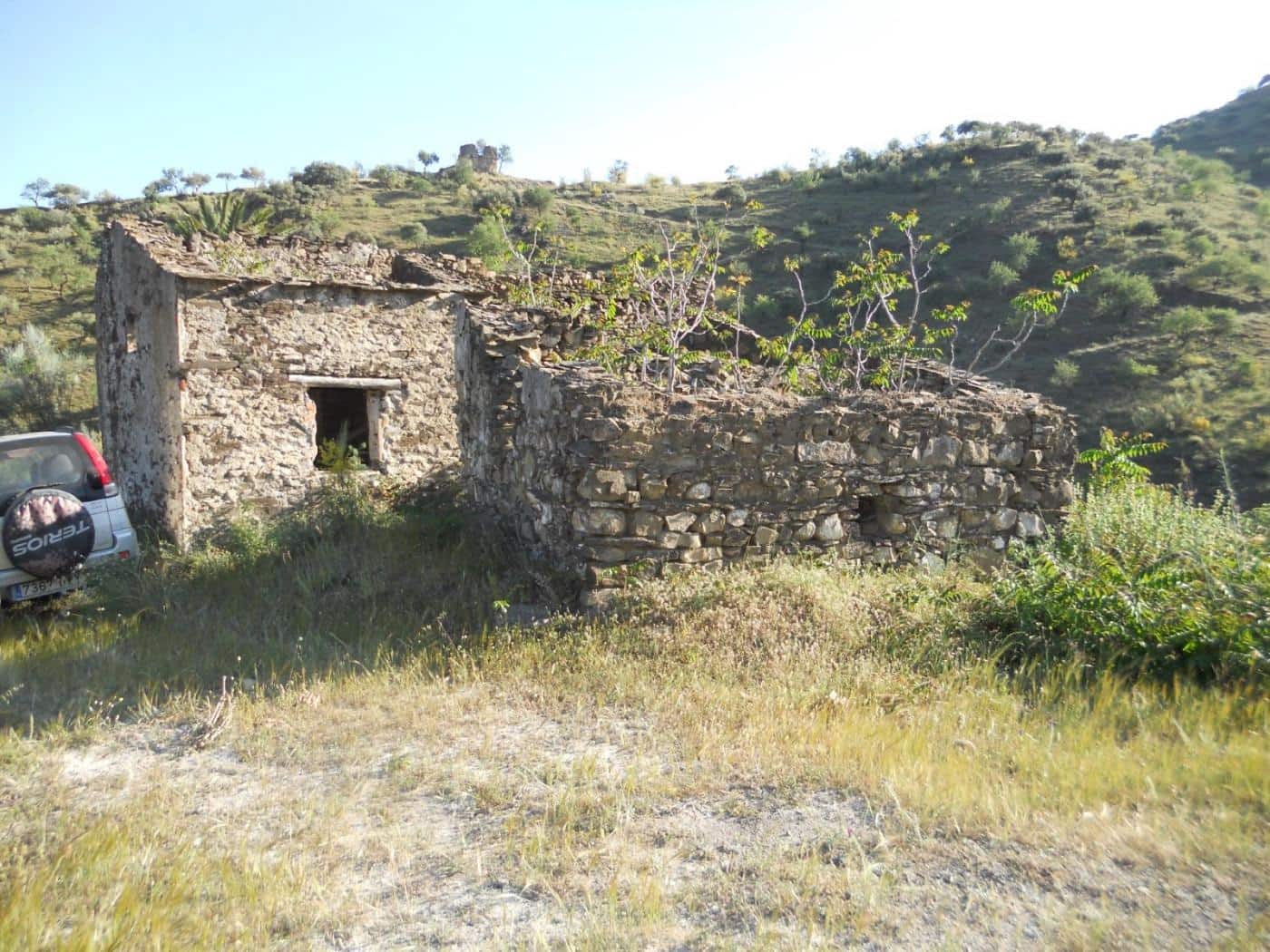 Grunde uden byggetilladelser til salg i Moclinejo - € 168.000 (Ref: 9106449)