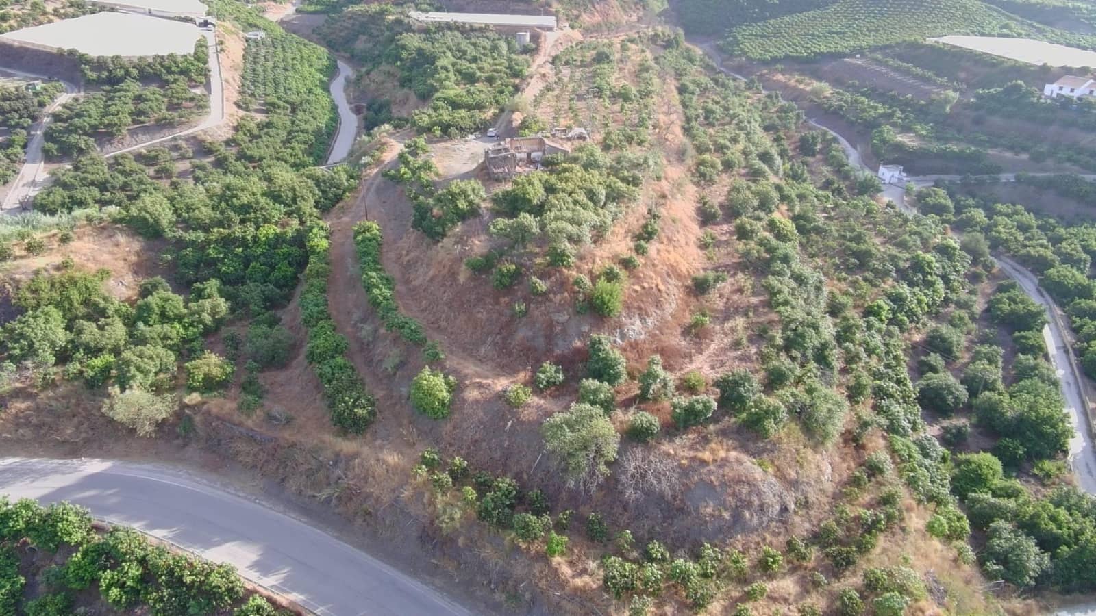 Grunde uden byggetilladelser til salg i Velez-Malaga - € 645.000 (Ref: 9193733)