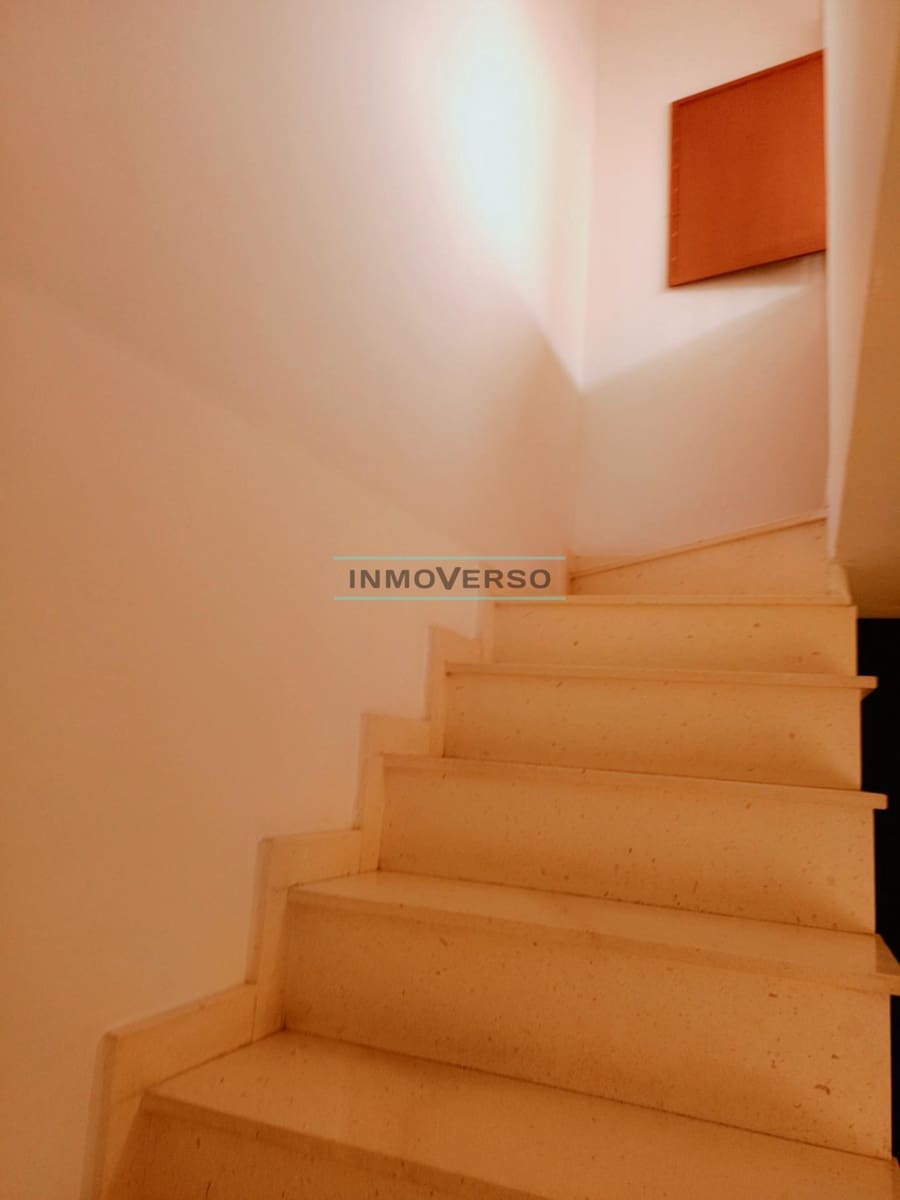 Casa de 4 habitaciones en Viñuela en venta - 150.000 € (Ref: 9217721)