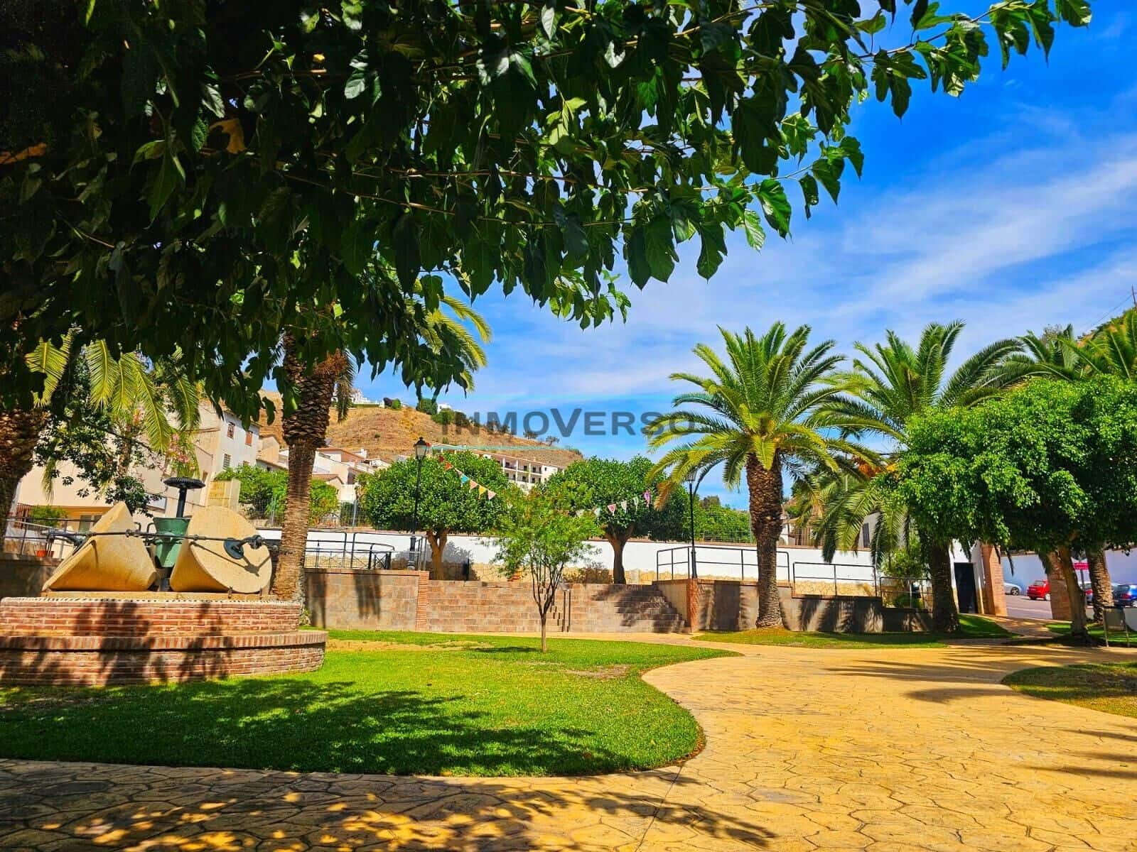 Casa de 4 habitaciones en Viñuela en venta - 150.000 € (Ref: 9217721)