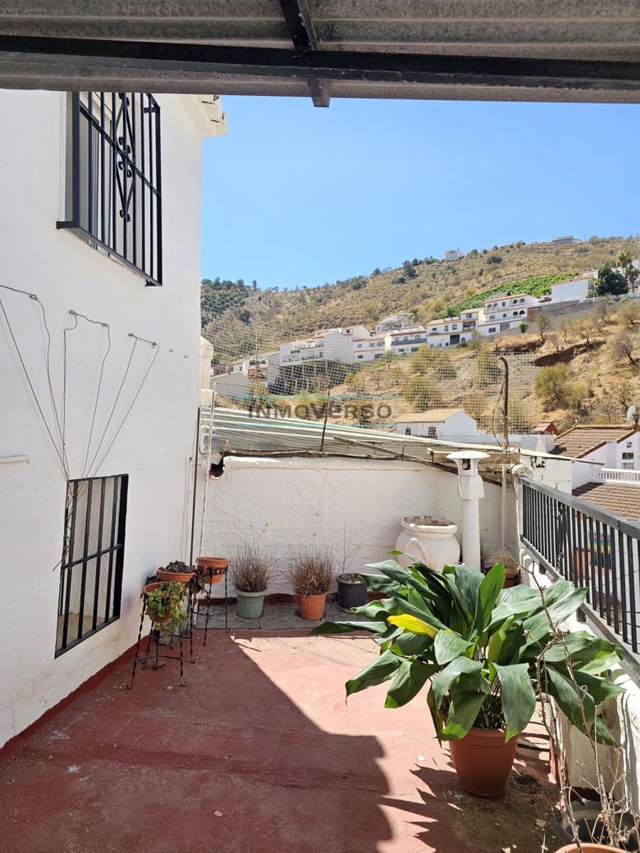 2 bedroom Townhouse for sale in Iznate - € 66,000 (Ref: 9230864)