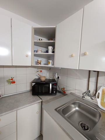 2 soveværelse Lejlighed til leje i Bahía Dorada, Estepona med swimmingpool - € 1.100 (Ref: 9262519)