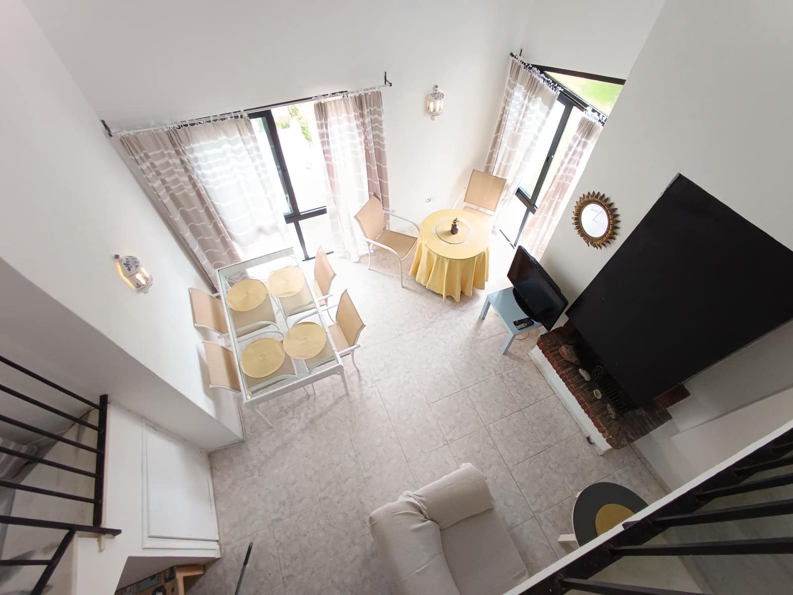 2 soverom Leilighet til leie i Bahia Dorada med svømmebasseng - € 1 100 (Ref: 9262519)