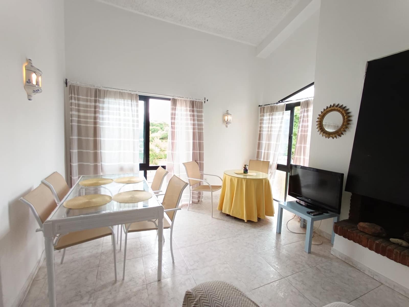 2 soverom Leilighet til leie i Bahia Dorada med svømmebasseng - € 1 100 (Ref: 9262519)