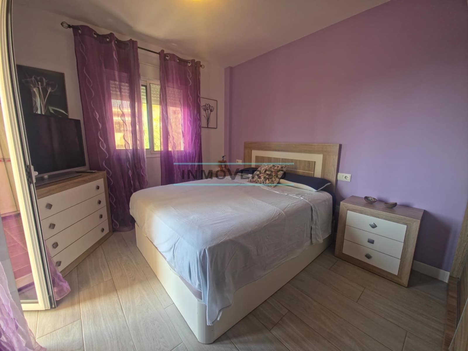 Adosado de 4 habitaciones en Vélez-Málaga en venta con piscina - 335.000 € (Ref: 9310843)