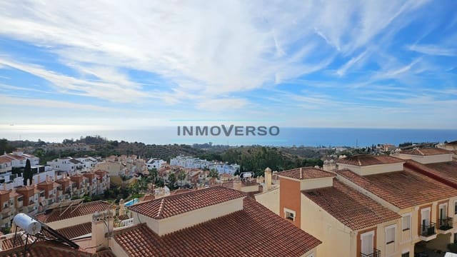 3 soveværelse Penthouse til salg i Rincón de la Victoria med swimmingpool - € 389.000 (Ref: 9321851)