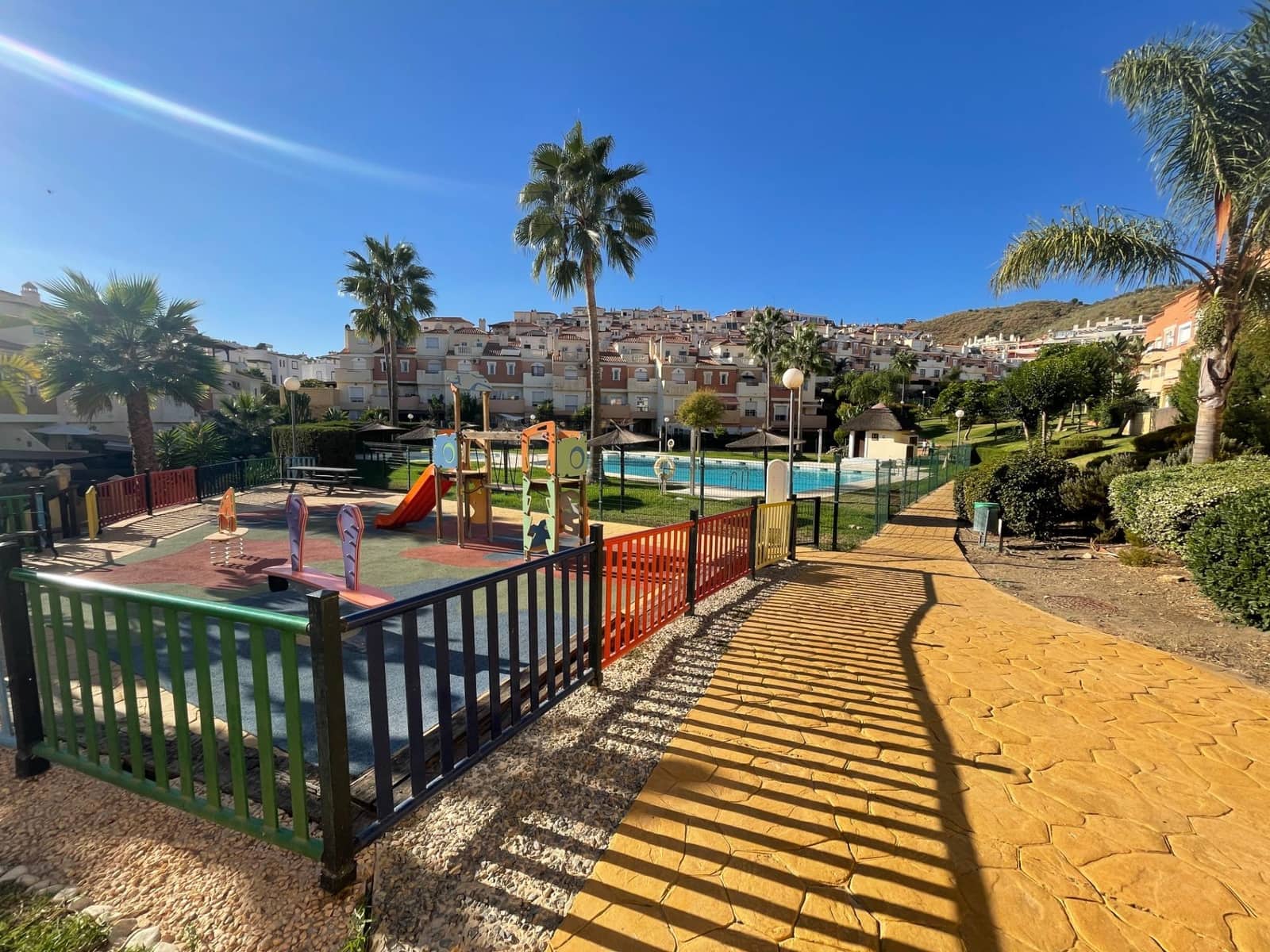 3 soveværelse Penthouse til salg i Rincon de la Victoria med swimmingpool - € 389.000 (Ref: 9321851)