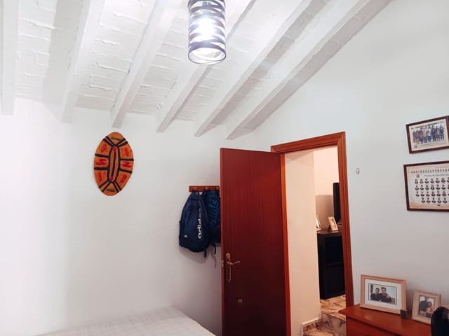 4 soveværelse Byhus til salg i Viñuela - € 150.000 (Ref: 9349491)