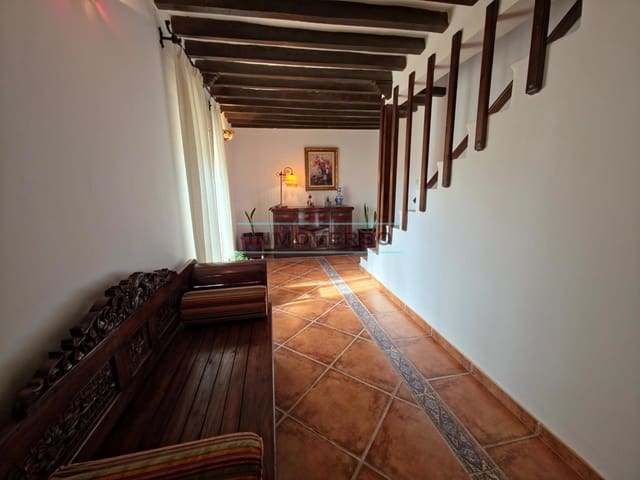 6 sypialnia Willa na sprzedaż w Benaque, Macharaviaya z garażem - 394 000 € (Ref: 9359532)