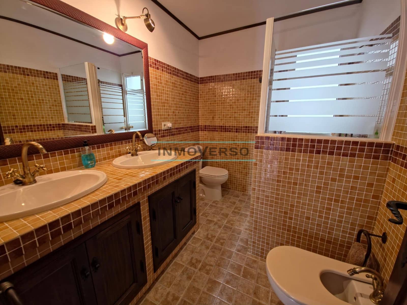 6 sypialnia Willa na sprzedaż w Benaque z garażem - 394 000 € (Ref: 9359532)