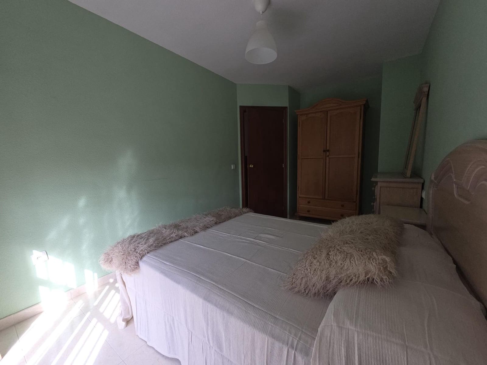 4 makuuhuone Rivitalo myytävänä paikassa Chilches mukana uima-altaan 
autotalli - 395 000 € (Ref: 9385554)