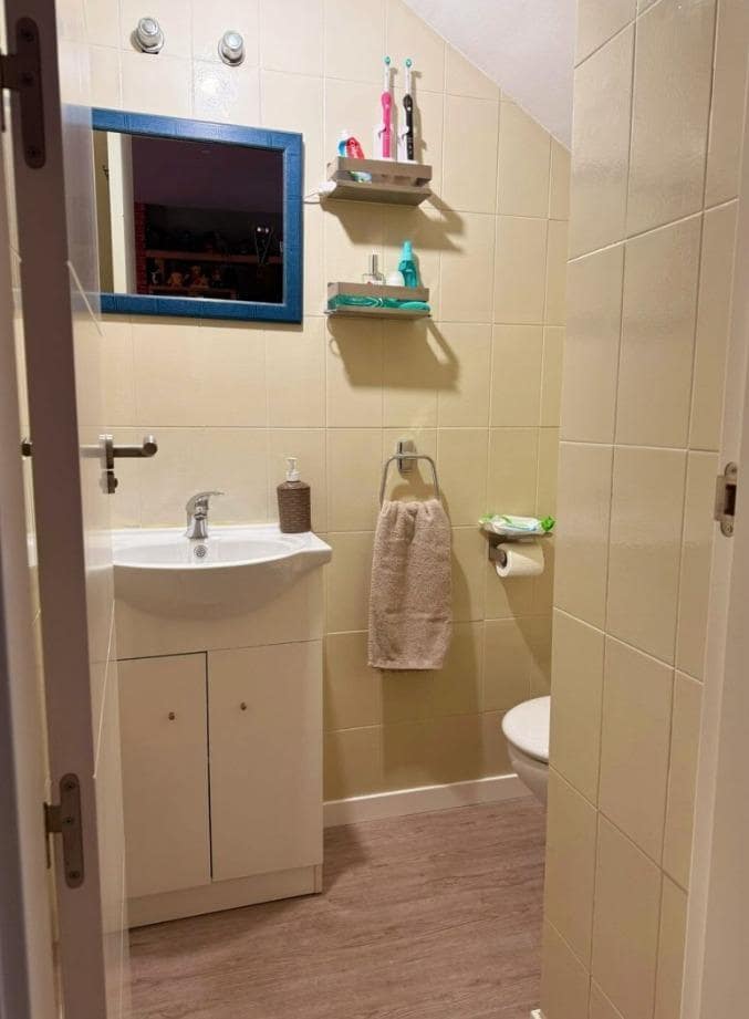 3 soveværelse Rækkehus til salg i Almayate - € 329.000 (Ref: 9415875)