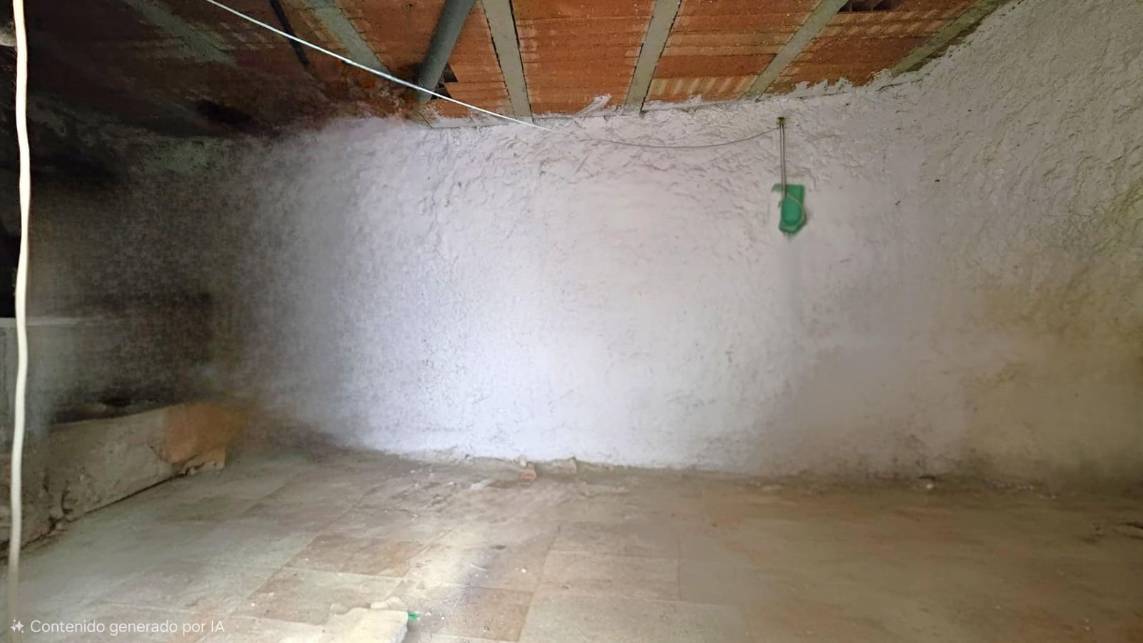 2 makuuhuone Omakotitalo myytävänä paikassa Benamargosa - 85 000 € (Ref: 9422374)