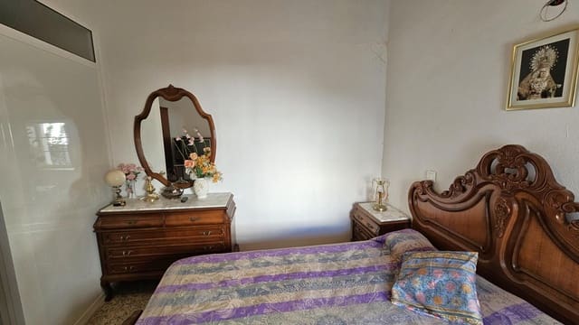 2 makuuhuone Omakotitalo myytävänä paikassa Benamargosa - 85 000 € (Ref: 9422374)