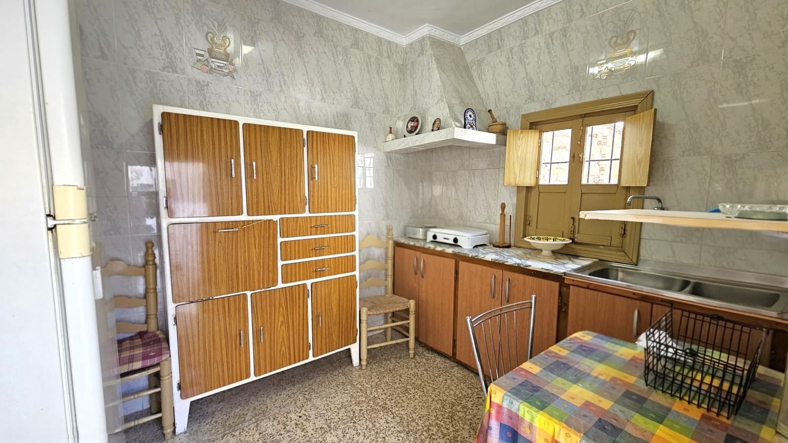 2 makuuhuone Omakotitalo myytävänä paikassa Benamargosa - 85 000 € (Ref: 9422374)