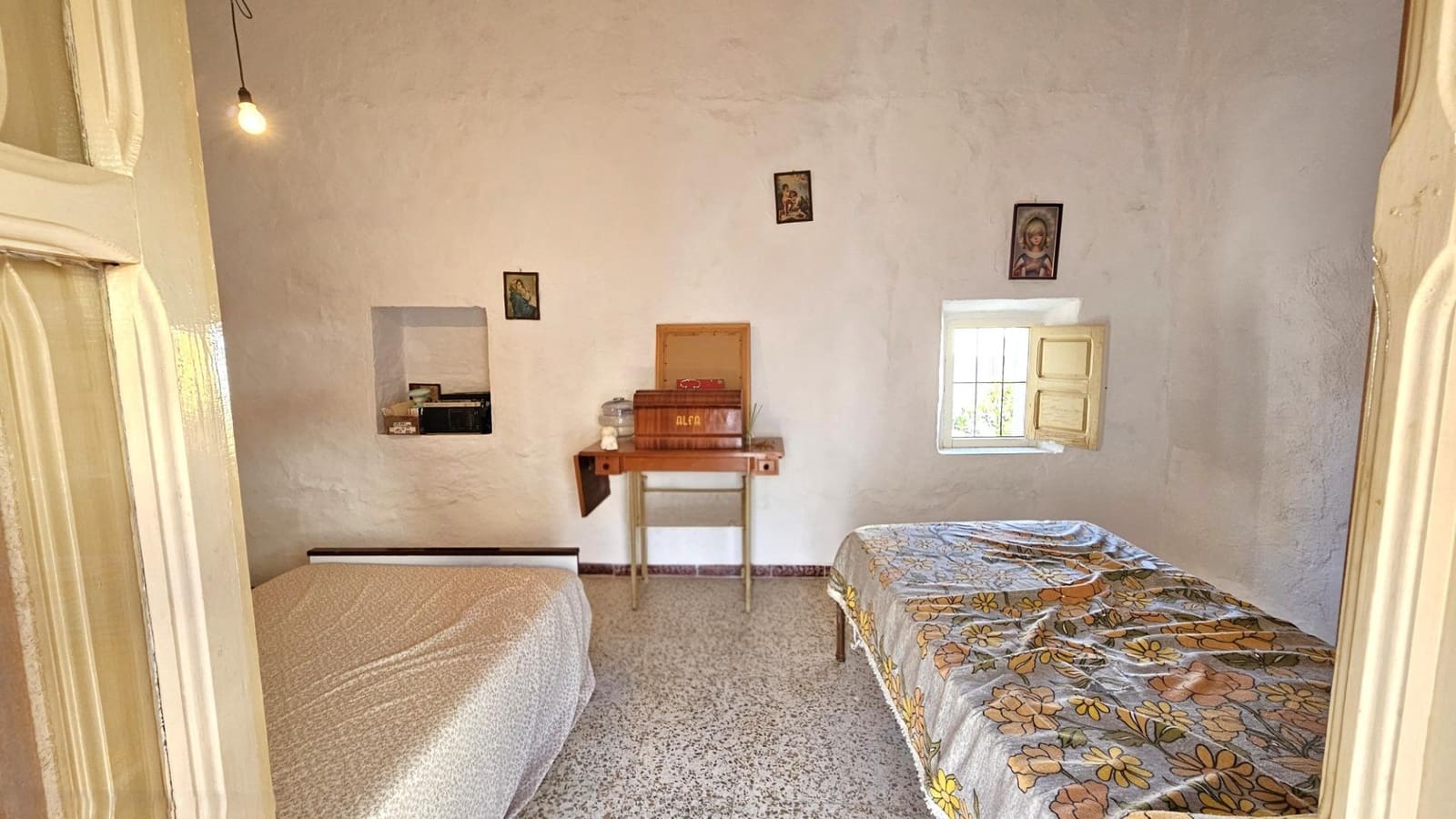 2 makuuhuone Omakotitalo myytävänä paikassa Benamargosa - 85 000 € (Ref: 9422374)