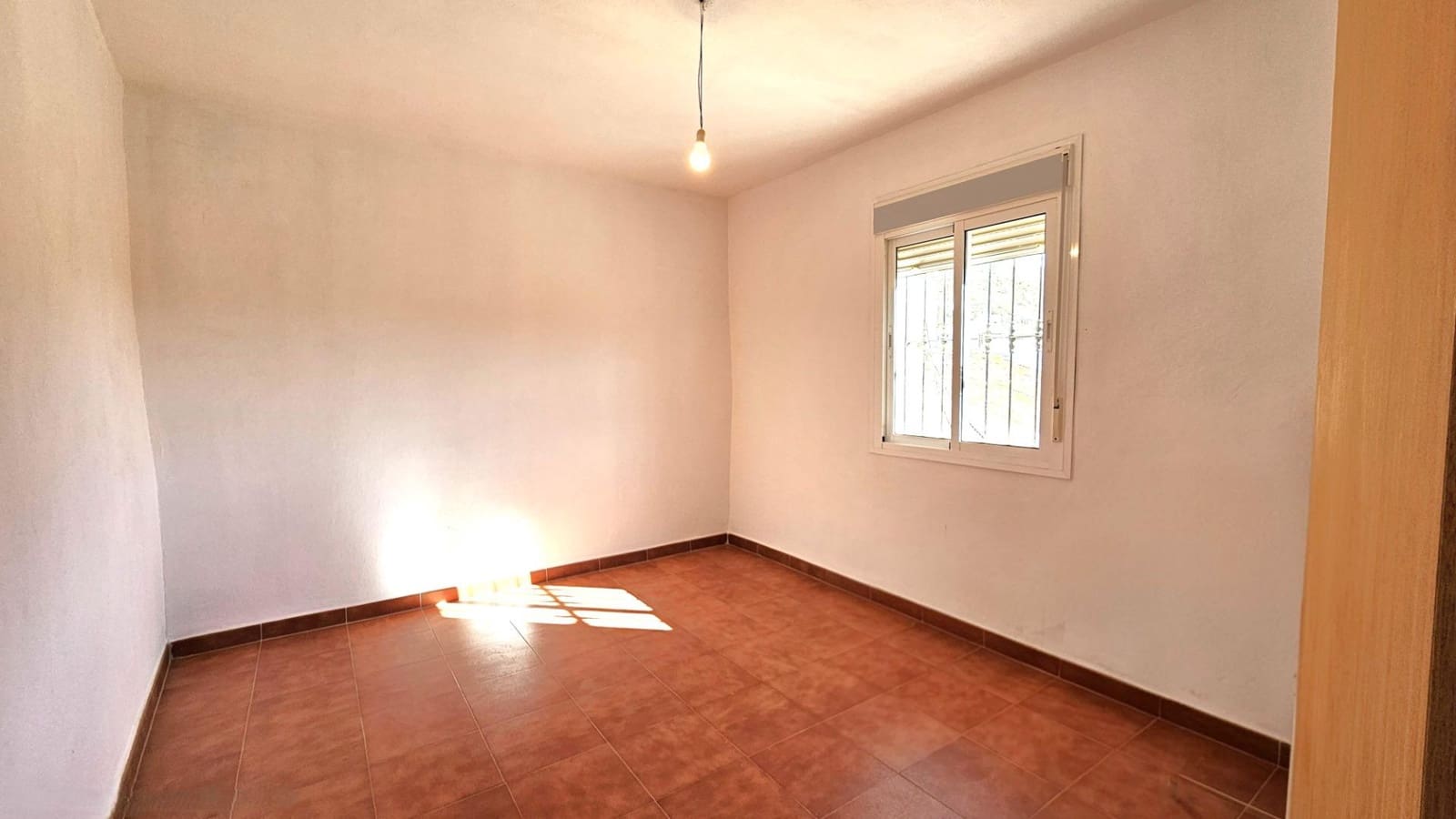 5 bedroom Townhouse for sale in Benamargosa - € 110,000 (Ref: 9427142)