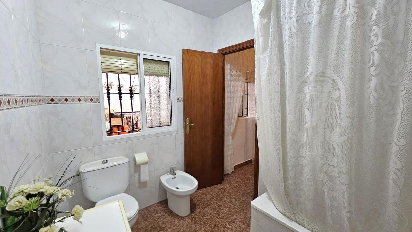 5 bedroom Townhouse for sale in Benamargosa - € 110,000 (Ref: 9427142)