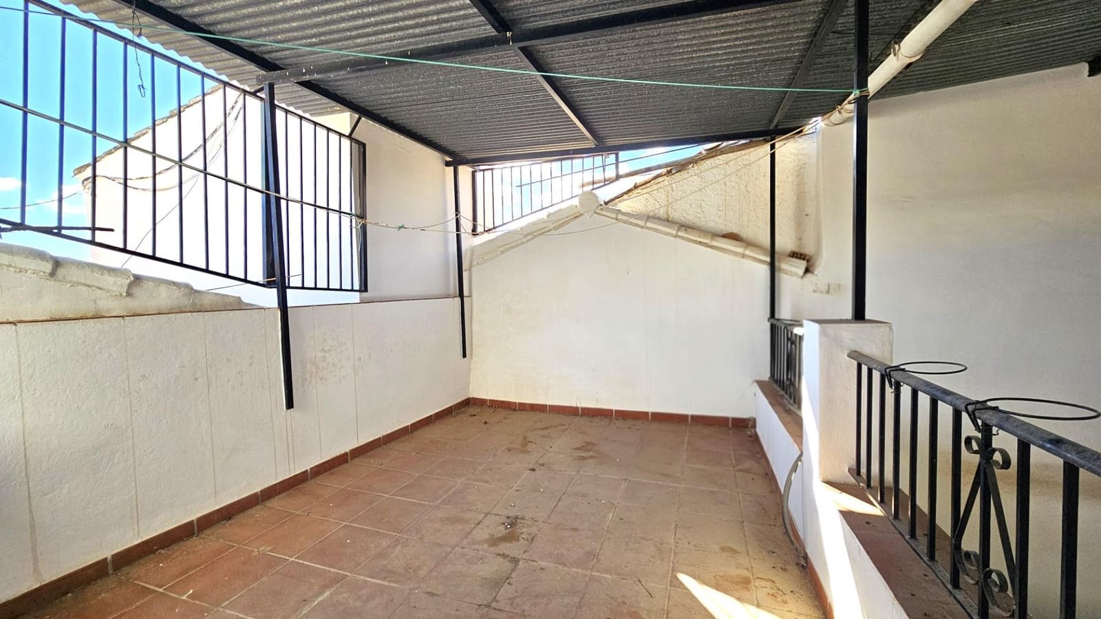 5 bedroom Townhouse for sale in Benamargosa - € 110,000 (Ref: 9427142)