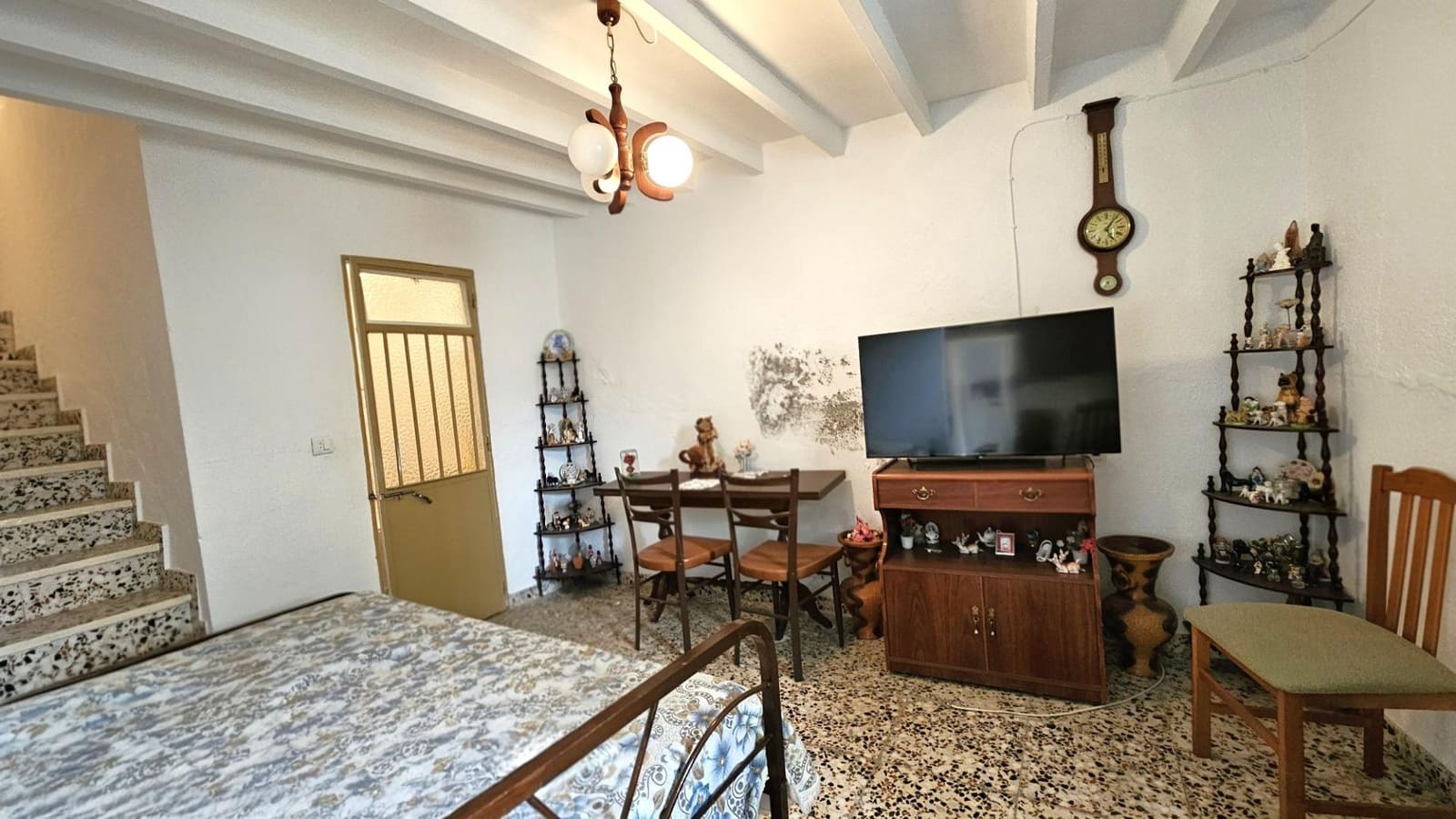 5 bedroom Townhouse for sale in Benamargosa - € 110,000 (Ref: 9427142)