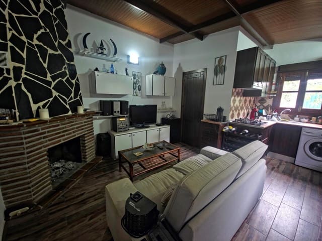 2 sypialnia Finka/Dom wiejski na sprzedaż w Sayalonga - 210 000 € (Ref: 9471200)