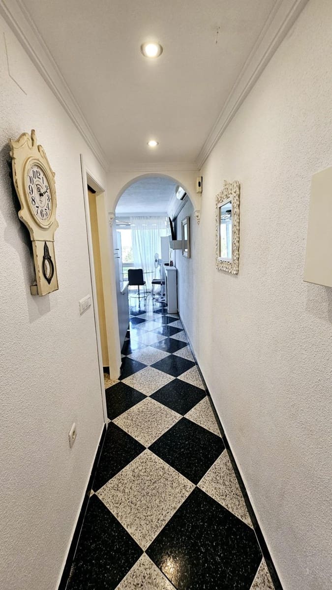 1 bedroom Apartment for sale in La Cala del Moral with pool - € 195,000 (Ref: 9488338)