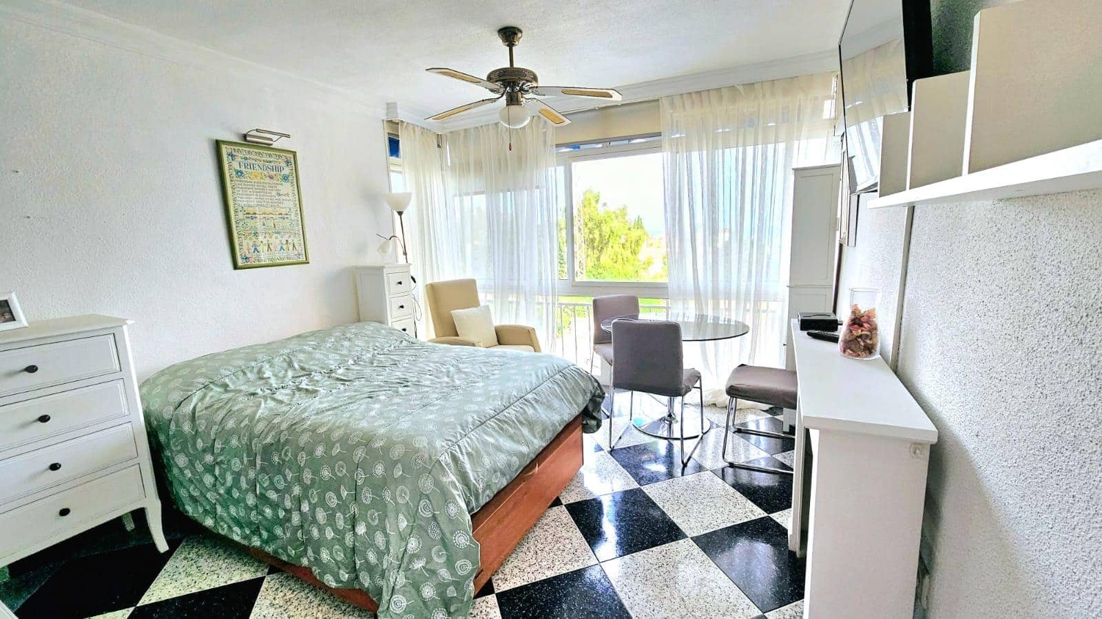 1 bedroom Apartment for sale in La Cala del Moral with pool - € 195,000 (Ref: 9488338)