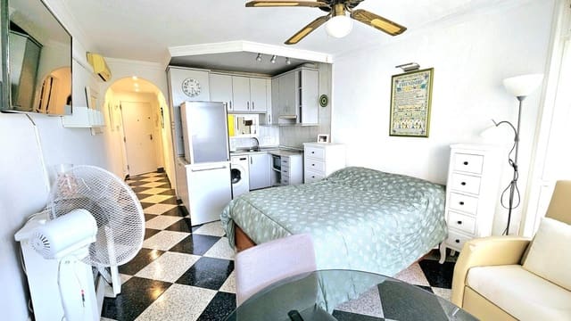 1 bedroom Apartment for sale in La Cala del Moral, Rincón de la Victoria with pool - € 195,000 (Ref: 9488338)