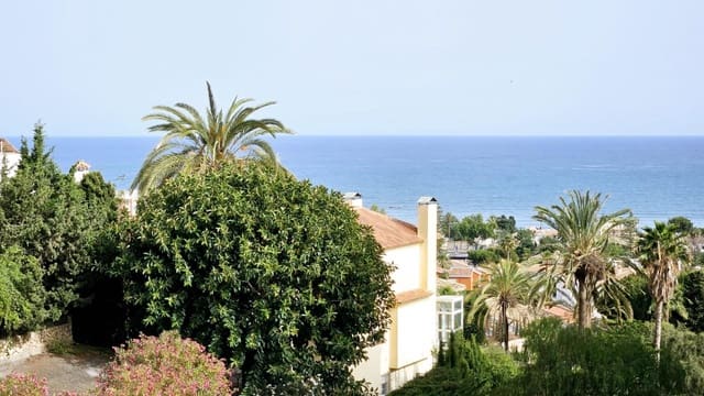 1 bedroom Apartment for sale in La Cala del Moral, Rincón de la Victoria with pool - € 195,000 (Ref: 9488338)
