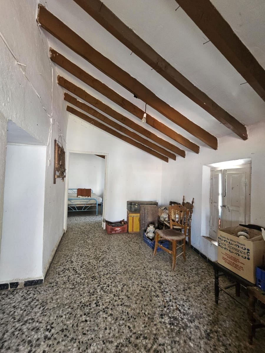 6 bedroom Townhouse for sale in Los Romanes - € 180,000 (Ref: 9494564)