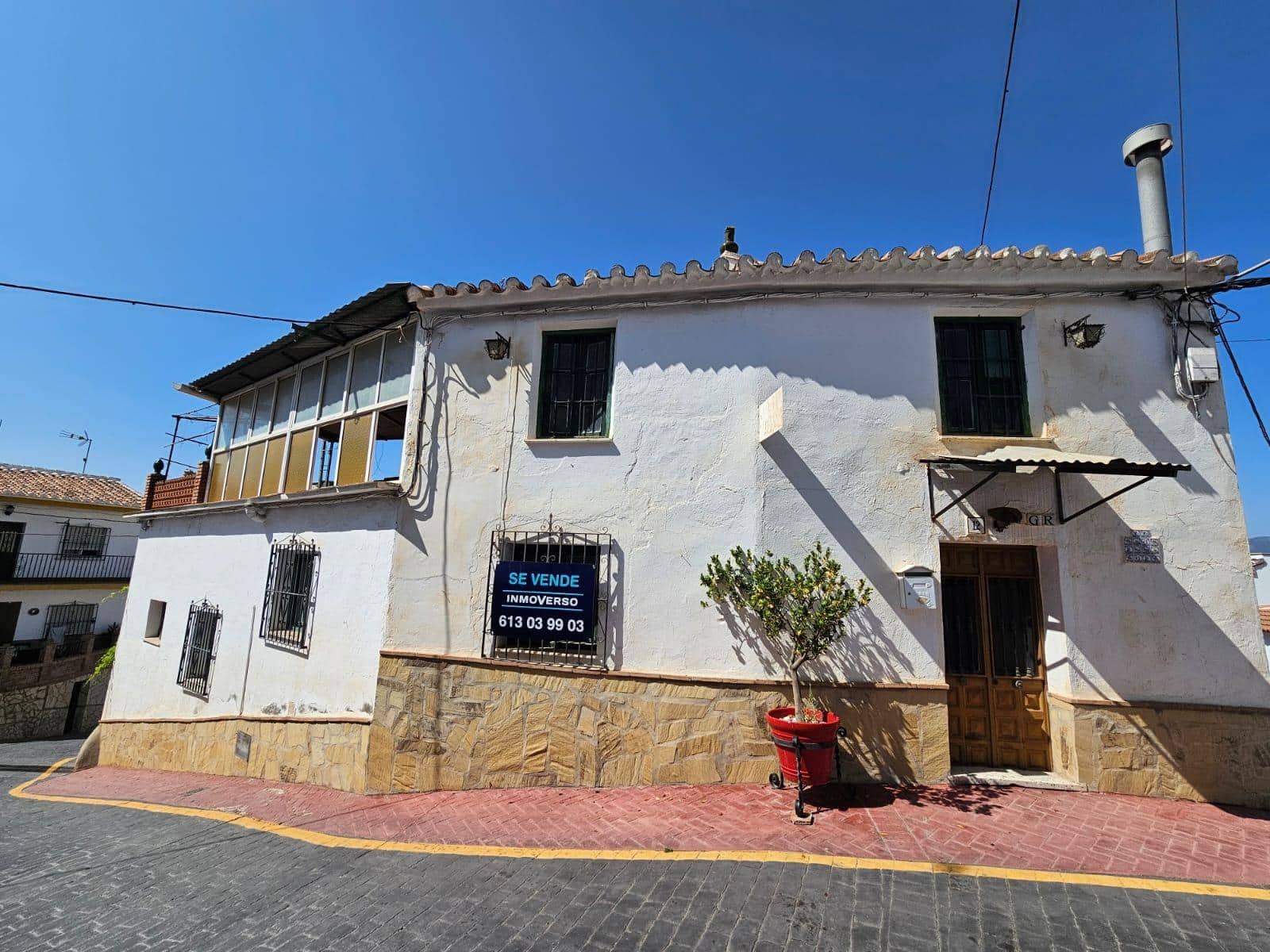 6 bedroom Townhouse for sale in Los Romanes - € 180,000 (Ref: 9494564)