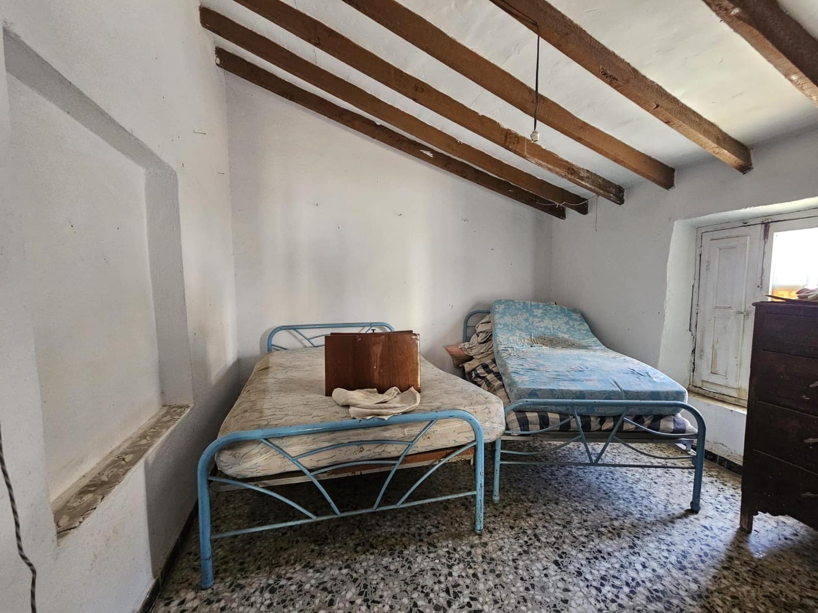 6 bedroom Townhouse for sale in Los Romanes - € 180,000 (Ref: 9494564)